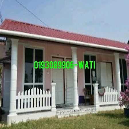 Iz Budget 2 Kampung Kuala Besut Eksteriør bilde